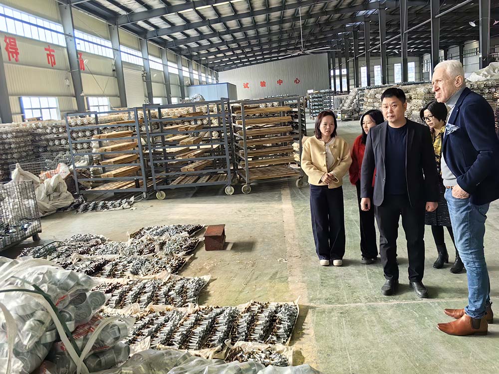 Mr. Marvin, the Publisher & Congress Chair of INMR